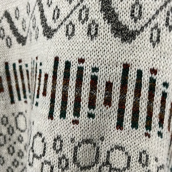 Vintage JT Beckett Men’s XL Sweater Made in Italy Geometric Design - Picture 2 of 7